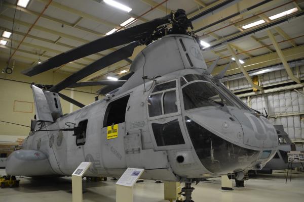 Boeing CH-46E Sea Knight - American Helicopter Museum & Education Center
